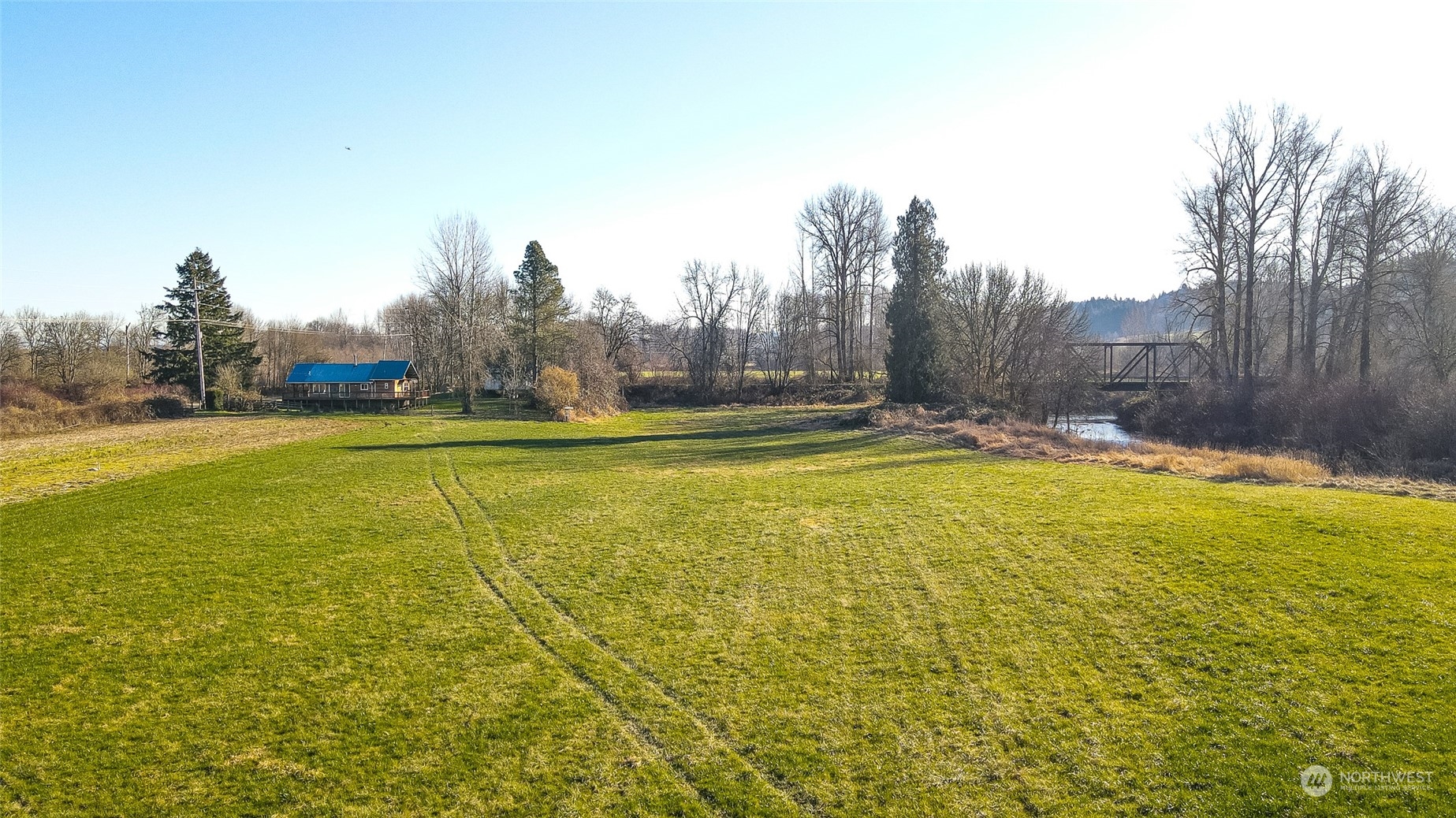837 SW Hillburger Road