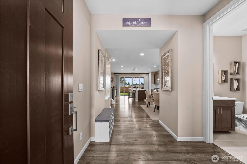 Photo of 146 Baur Lane, Enumclaw, WA 98022 (MLS # 2514378)