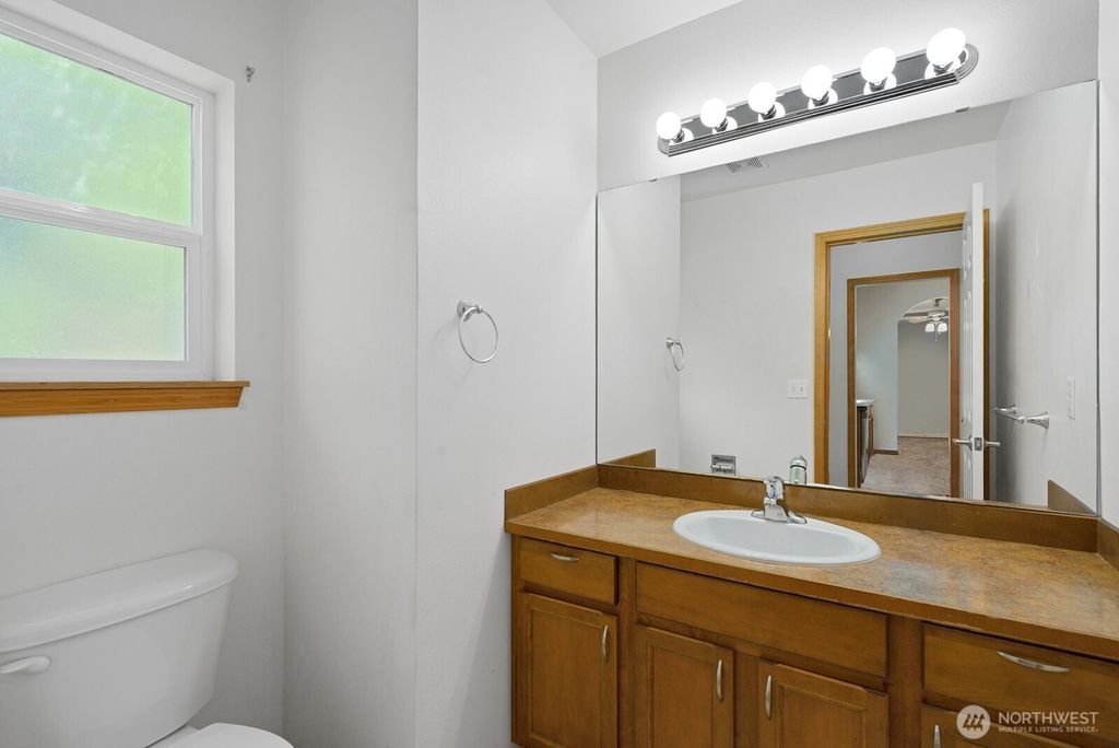 listing image 9364627783924571196