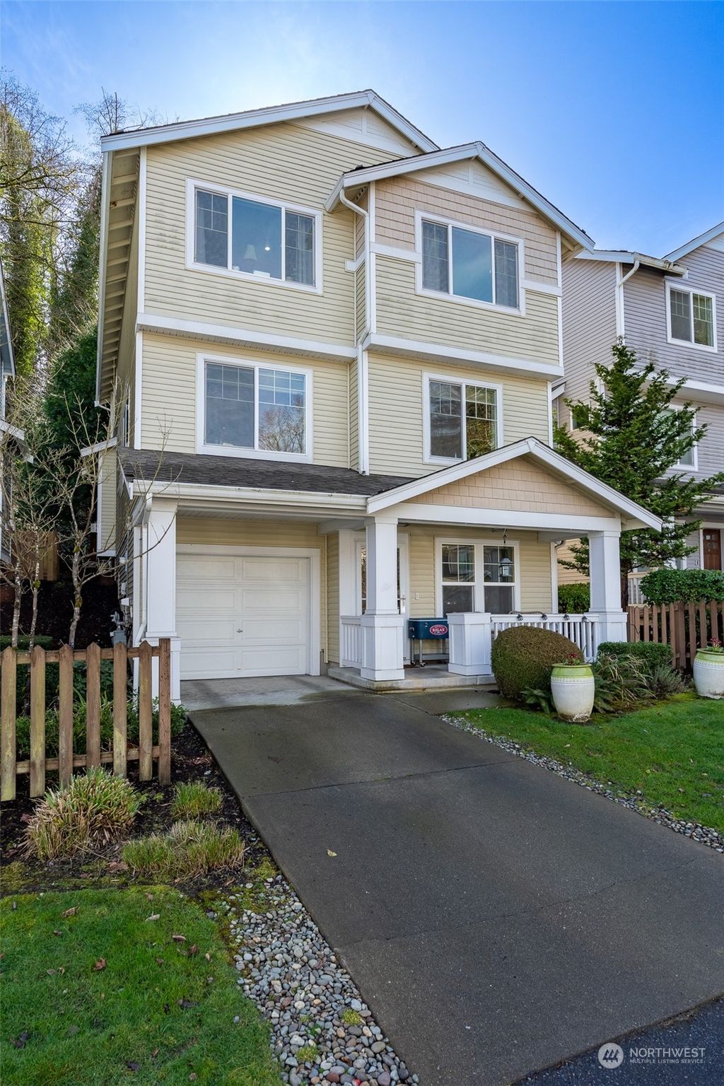 Photo of 21268 40th Way S #34, SeaTac, WA 98198 (MLS # 2210101)