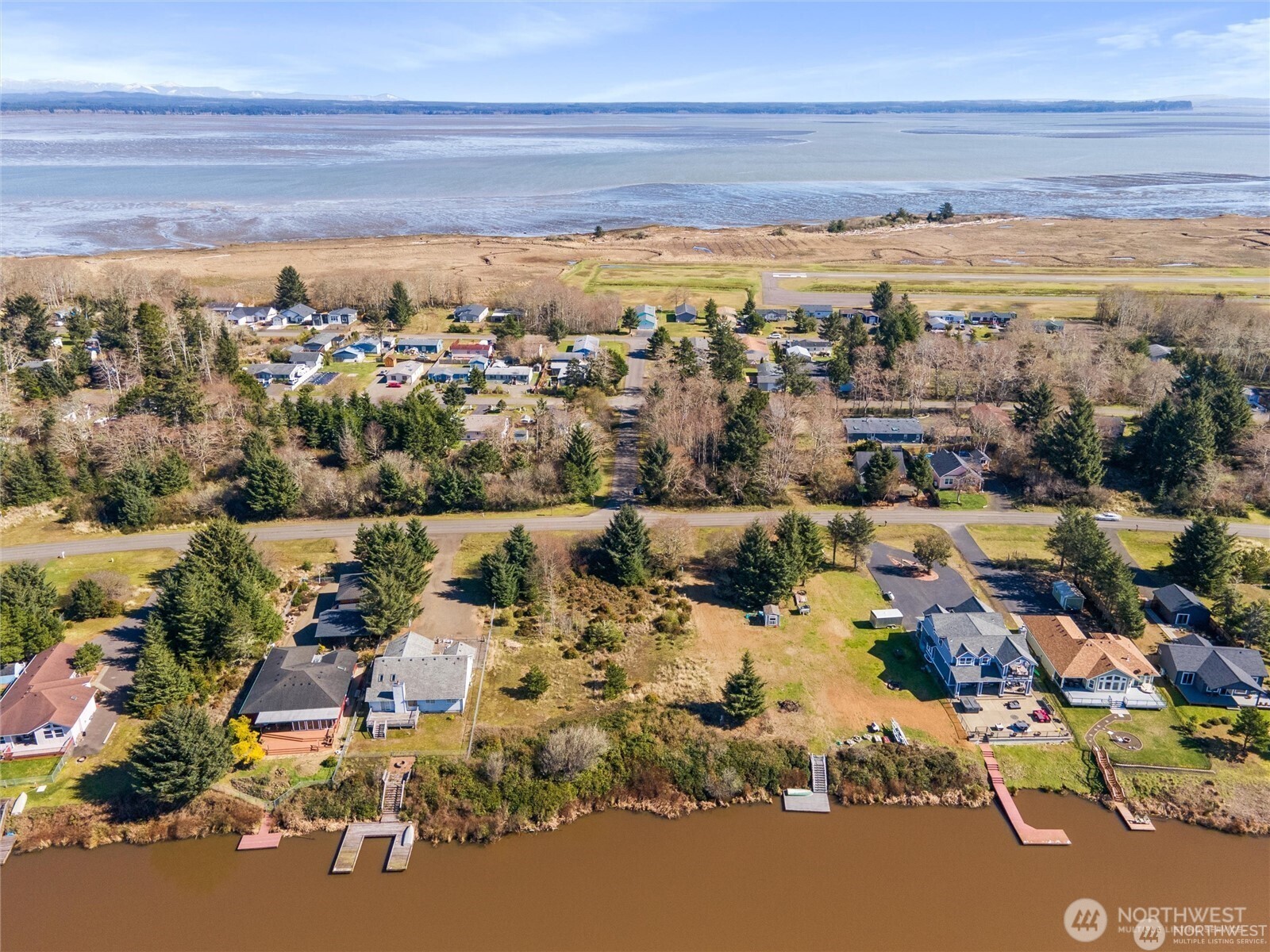 601 E Chance Ala Mer NE 601