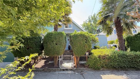 Photo of 749 S Elmgrove Street, Seattle, WA 98108 (MLS # 2332335)