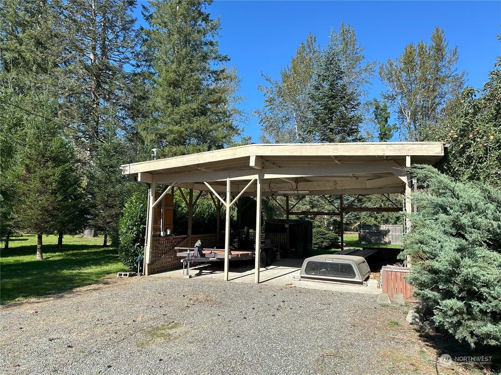 Photo of 39764 SE Walnut Street, Snoqualmie, WA 98065 (MLS # 2295761)