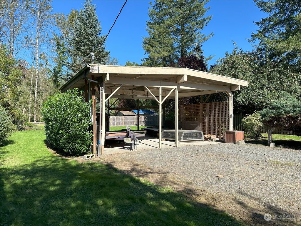 Photo of 39764 SE Walnut Street, Snoqualmie, WA 98065 (MLS # 2295761)