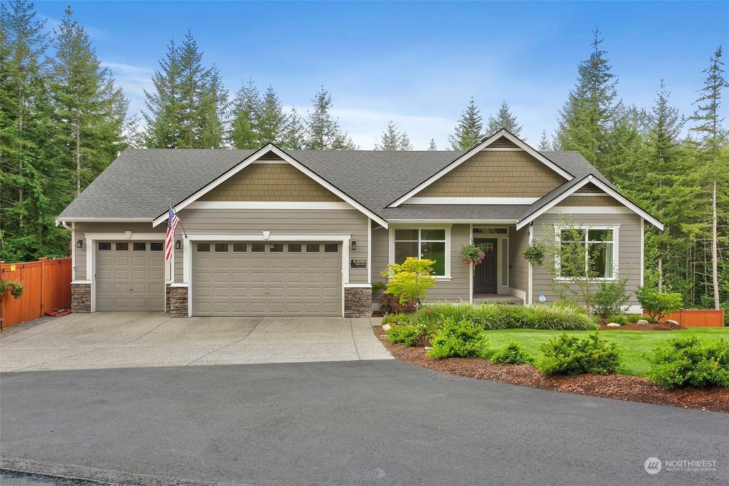 Photo of 22718 22nd Street NE, Snohomish, WA 98290 (MLS # 2291793)
