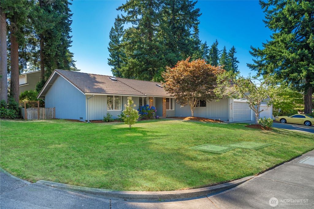 Photo of 14255 SE Fairwood Boulevard, Renton, WA 98058 (MLS # 2407683)