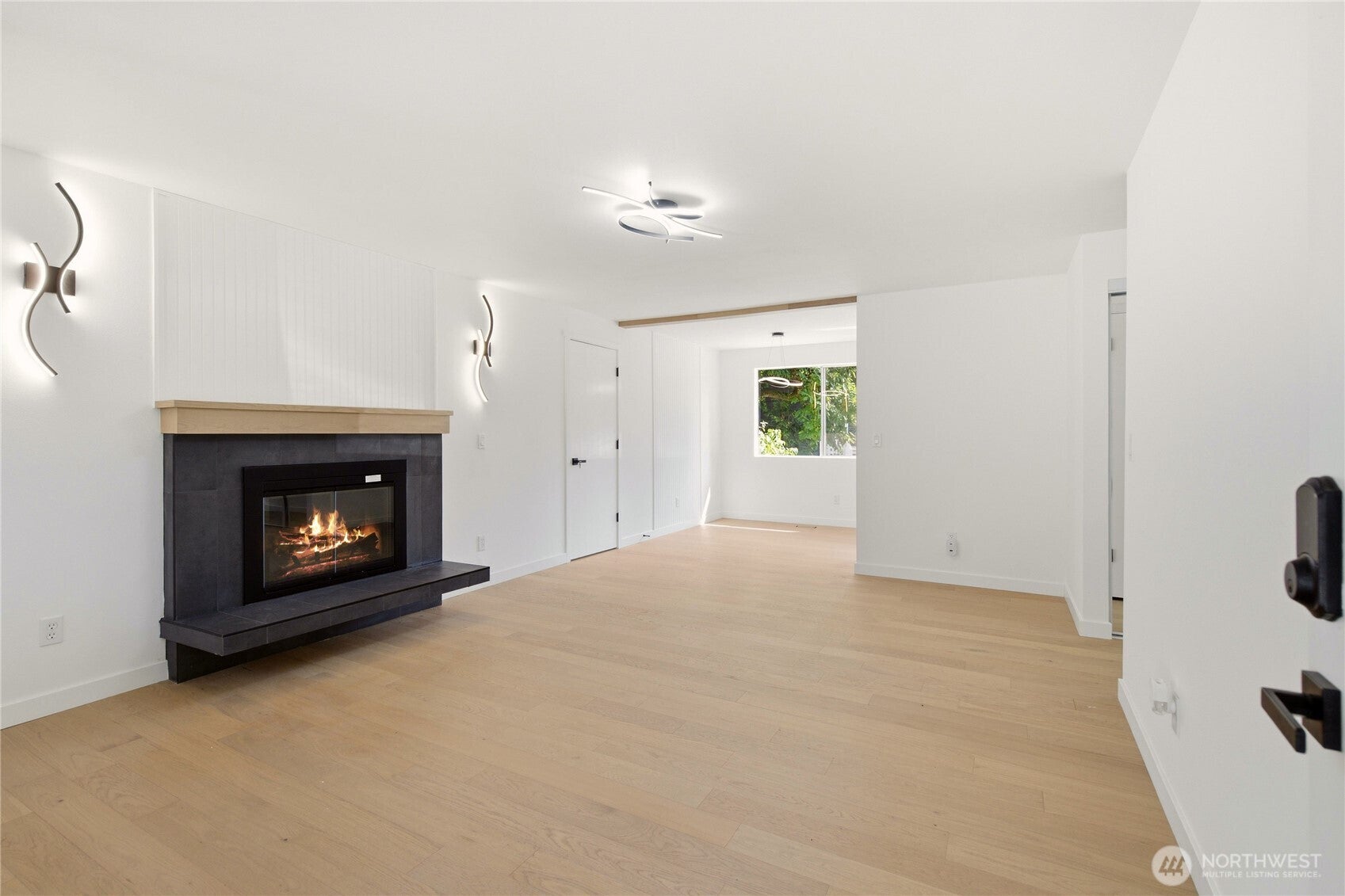 853 S 306th Street