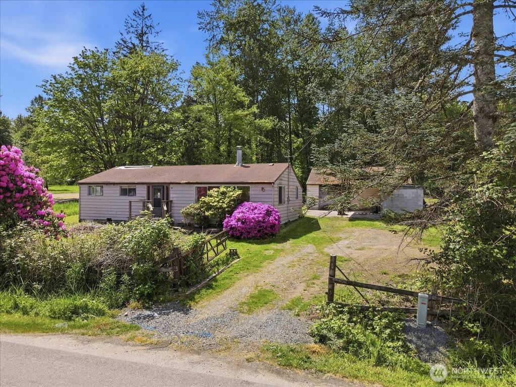 Photo of 17626 87th Avenue SE, Snohomish, WA 98296 (MLS # 2520293)
