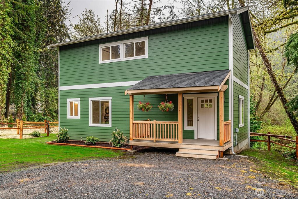 Photo of 1906 238th Avenue NE, Granite Falls, WA 98252 (MLS # 2485999)