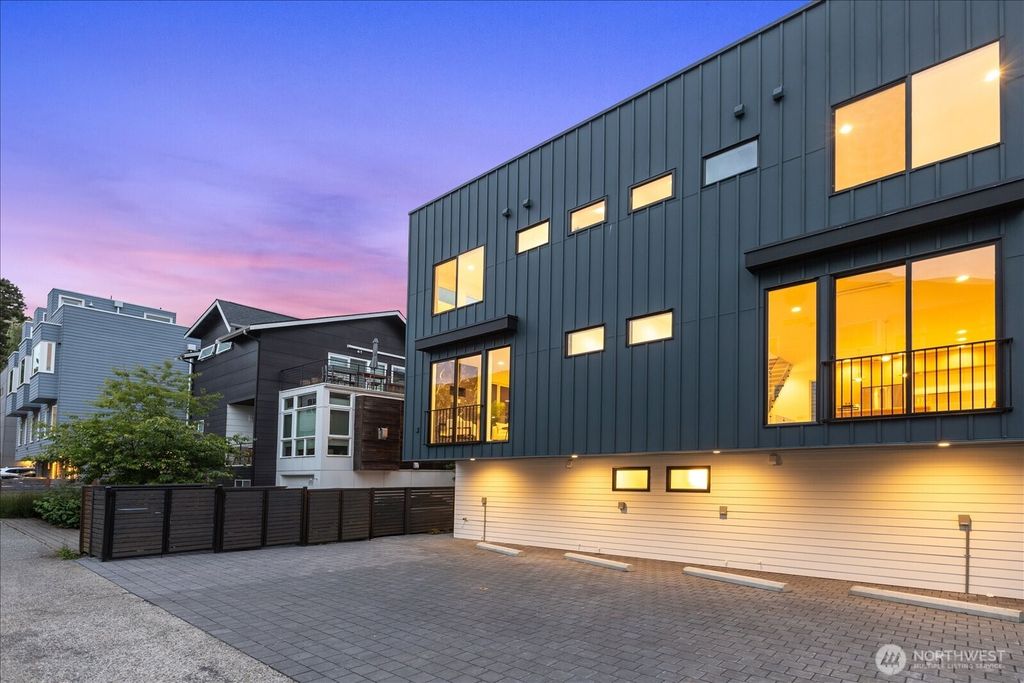 Photo of 1760 B NW 60th Street, Seattle, WA 98107 (MLS # 2557427)