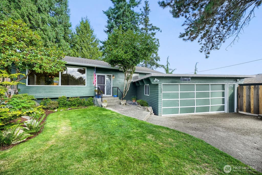 Photo of 28605 51st Place S, Auburn, WA 98001 (MLS # 2562260)
