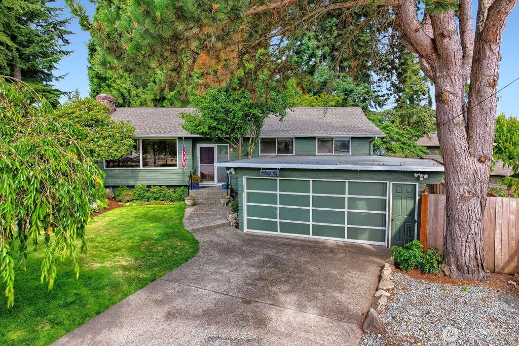 Photo of 28605 51st Place S, Auburn, WA 98001 (MLS # 2562260)
