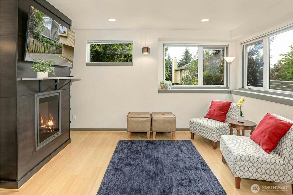 Photo of 1119 N 85th Street #A, Seattle, WA 98103 (MLS # 2414940)