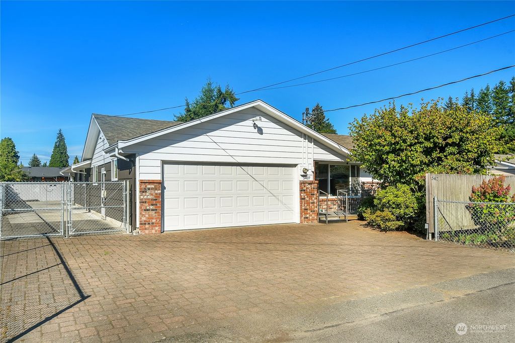Photo of 5407 88th Street NE, Marysville, WA 98270 (MLS # 2296668)