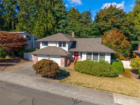 Photo of 10704 44th Avenue SE, Everett, WA 98208 (MLS # 2567621)