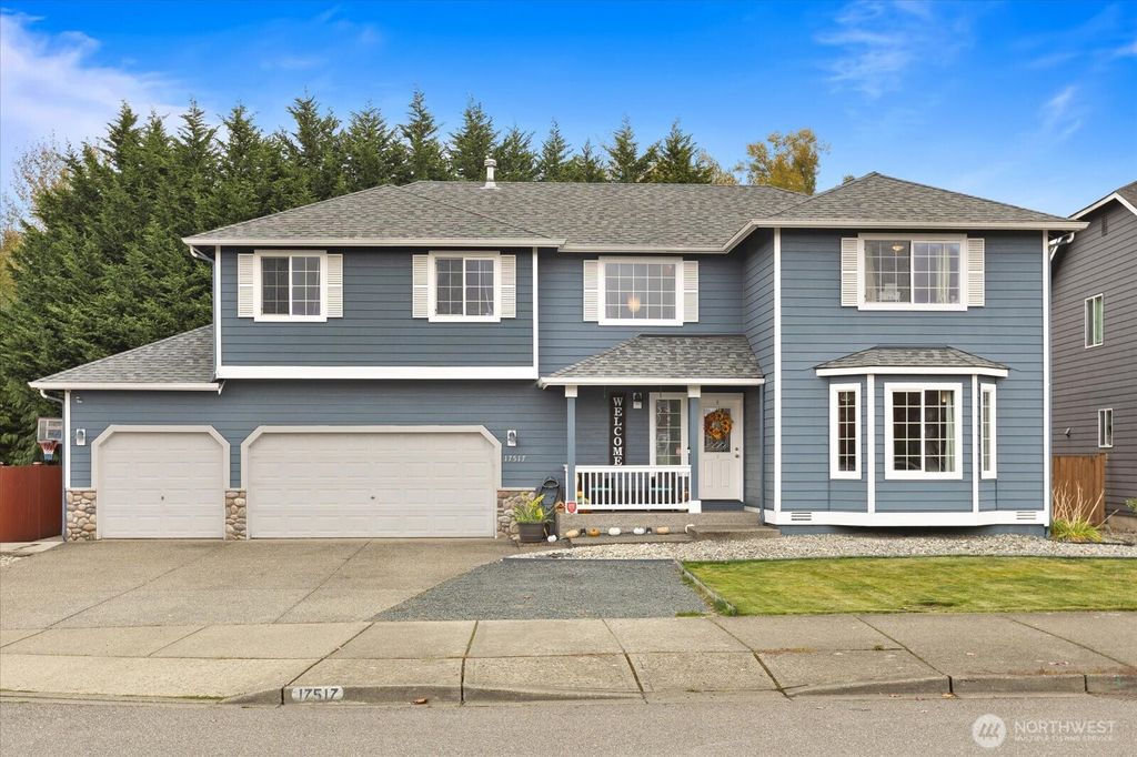 Photo of 17517 80th Drive NE, Arlington, WA 98223 (MLS # 2447613)