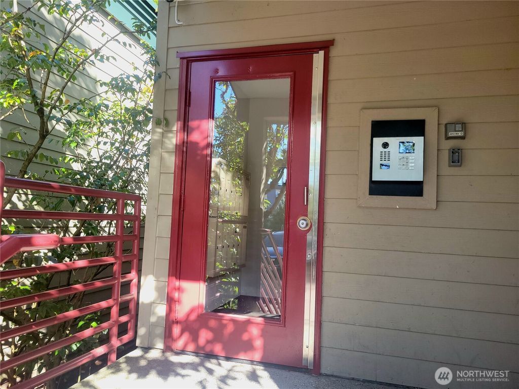 Photo of 18100 15th Avenue NE #C218, Shoreline, WA 98155 (MLS # 2465450)