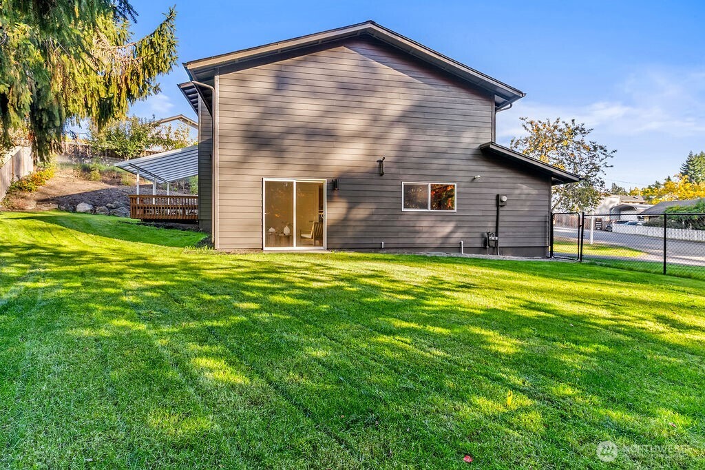 12504 SE 104th Street