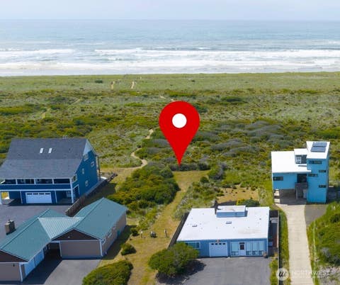 Photo of 1069 Ocean Shores Boulevard SW, Ocean Shores, WA 98569 (MLS # 2548243)