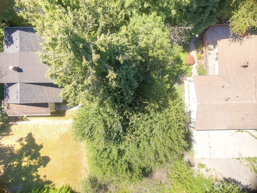 Photo of 4132 23rd Avenue SW, Seattle, WA 98106 (MLS # 2352101)