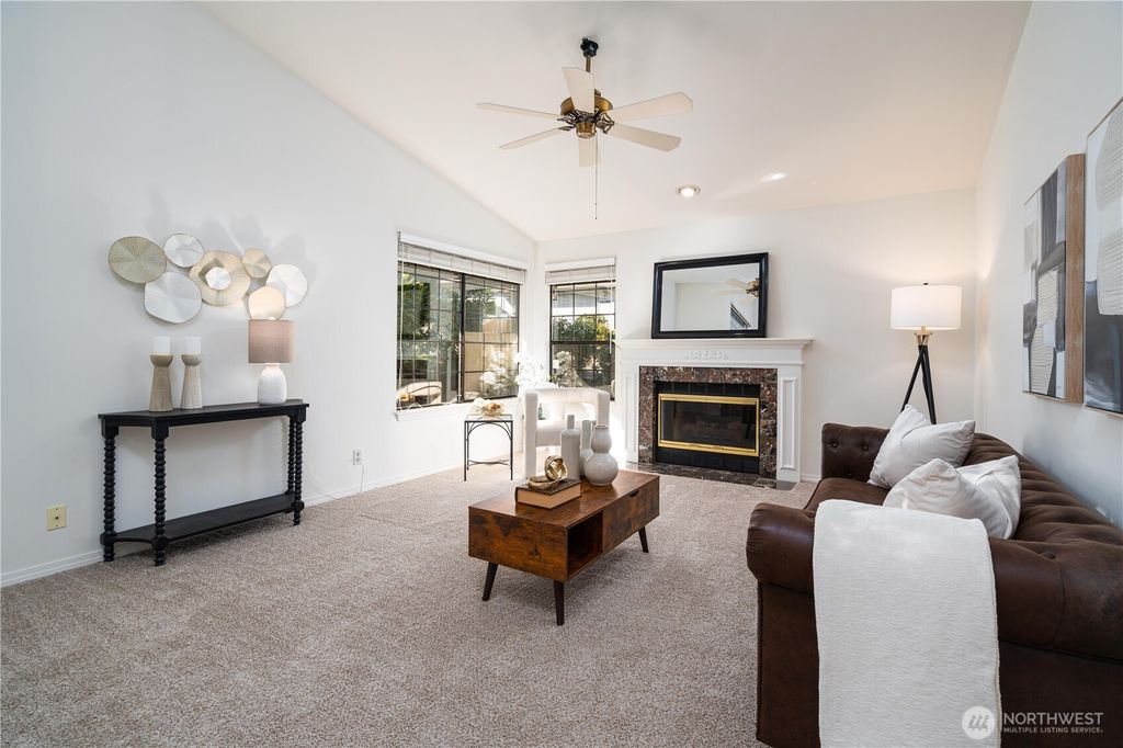 Photo of 16181 SE 33rd Circle Cir, Bellevue, WA 98008 (MLS # 2433985)