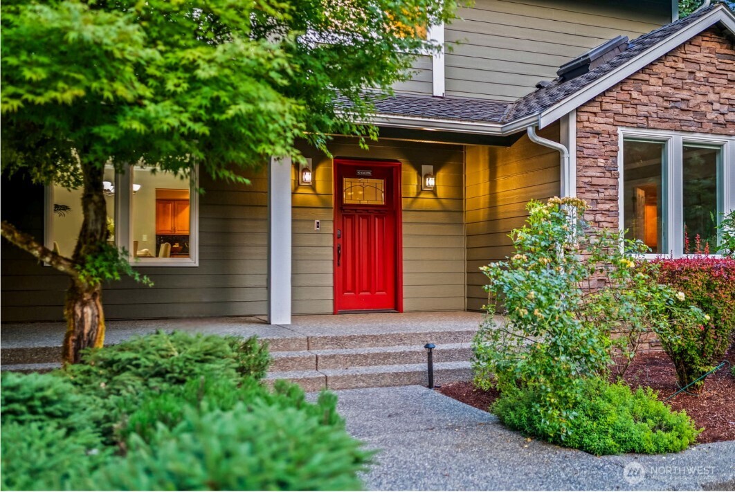 11003 68th Avenue NW