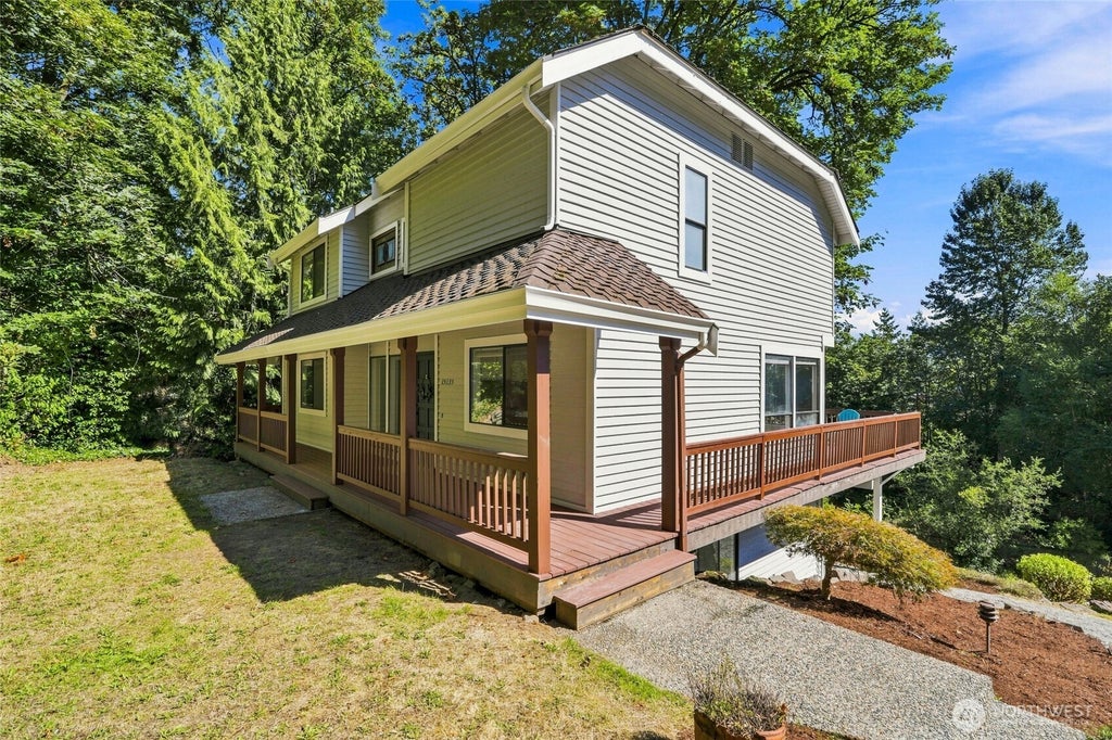 Photo of 15135 62nd Avenue S, Tukwila, WA 98188 (MLS # 2579441)