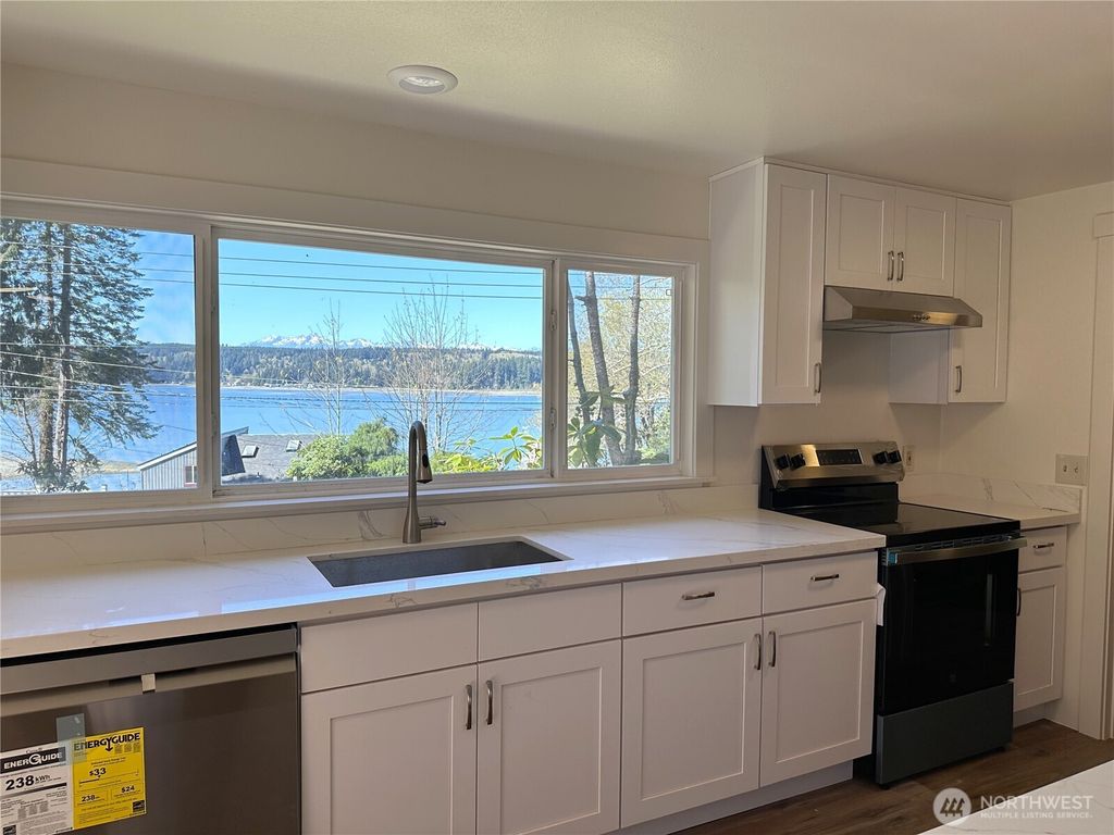 Photo of 18630 E State Route 106, Belfair, WA 98528 (MLS # 2506127)