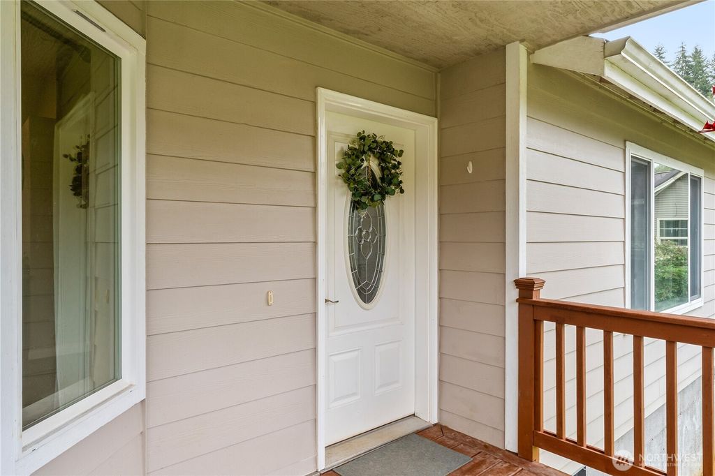 Photo of 81 Bear Gulch Road, Aberdeen, WA 98520 (MLS # 2511522)