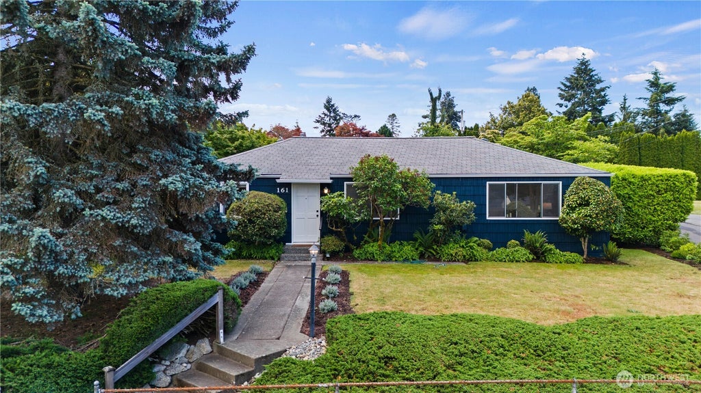 Photo of 161 SW 185th Street, Normandy Park, WA 98166 (MLS # 2531761)