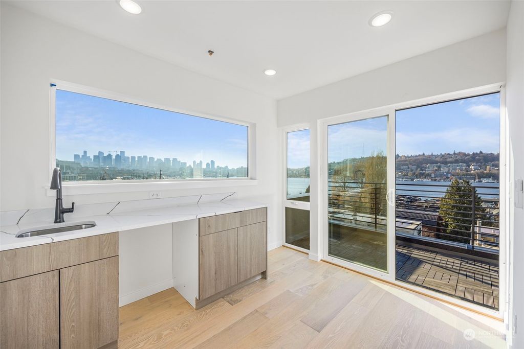 Photo of 2031 Yale Avenue E #B, Seattle, WA 98102 (MLS # 2184862)