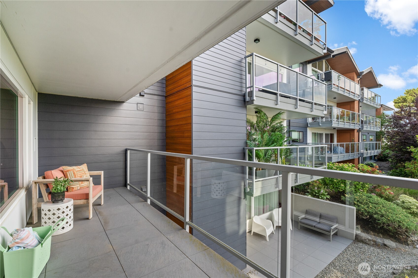 2501 Canterbury Lane E 203