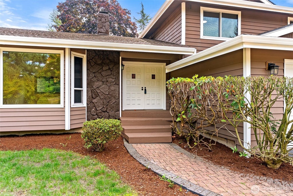 Photo of 9920 149th Street E, Puyallup, WA 98375 (MLS # 2591834)