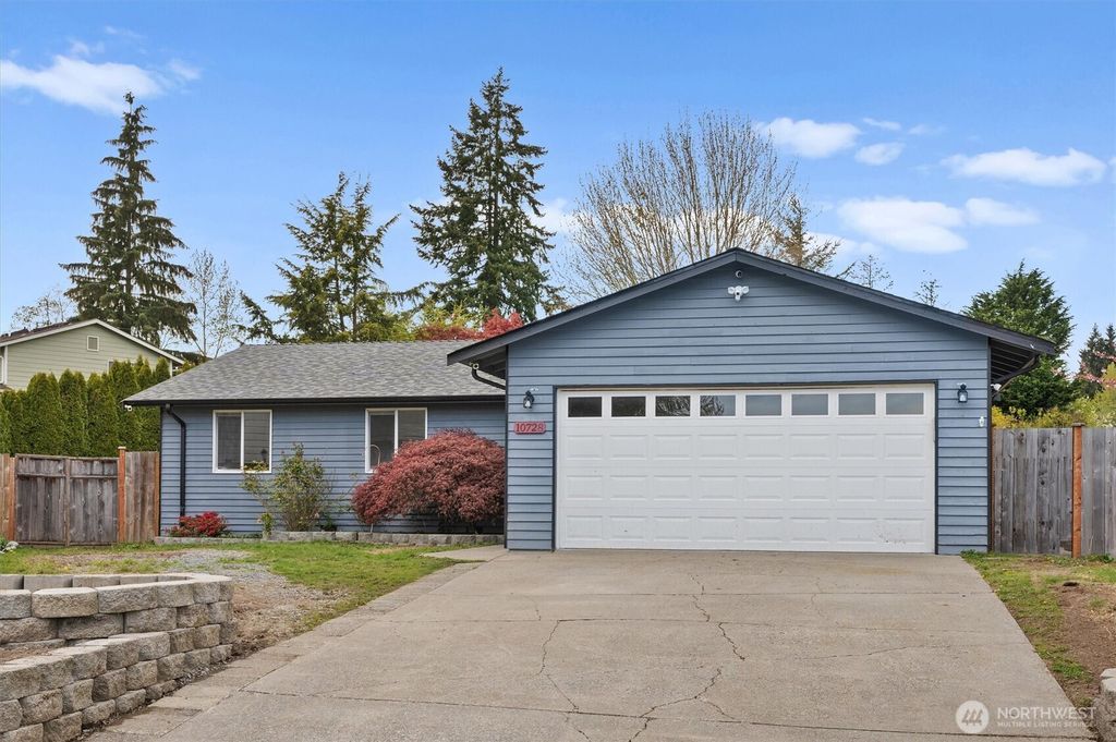 Photo of 10728 20th Place W, Everett, WA 98204 (MLS # 2395991)