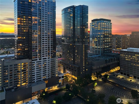 Photo of 500 106th Avenue NE #2803, Bellevue, WA 98004 (MLS # 2545256)