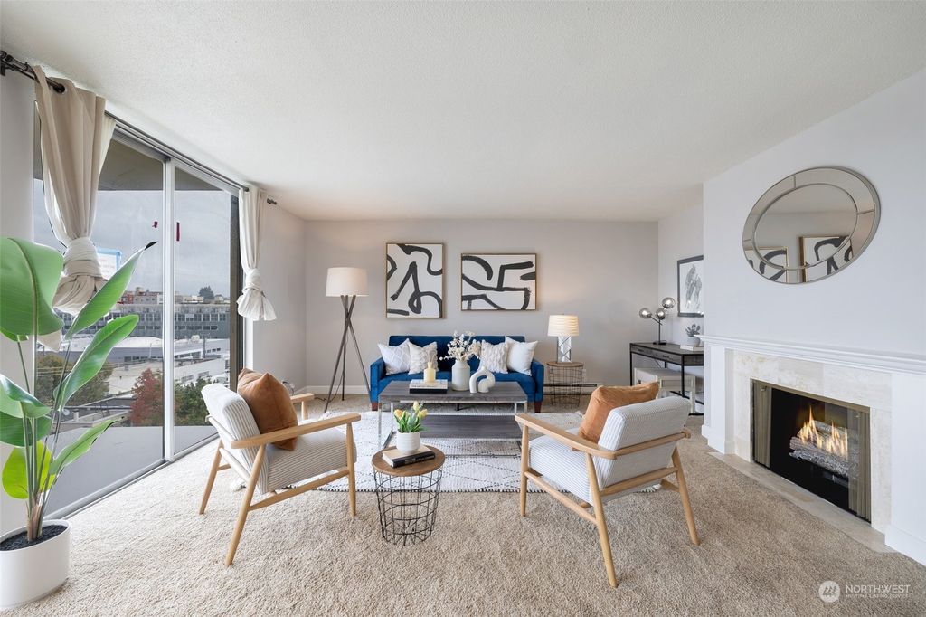 Photo of 4540 8th Avenue NE #705, Seattle, WA 98105 (MLS # 2168903)