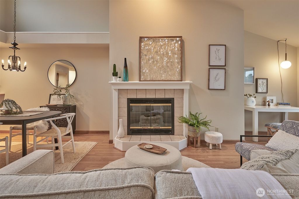 Photo of 909 N 35TH Street #402, Seattle, WA 98103 (MLS # 2499175)