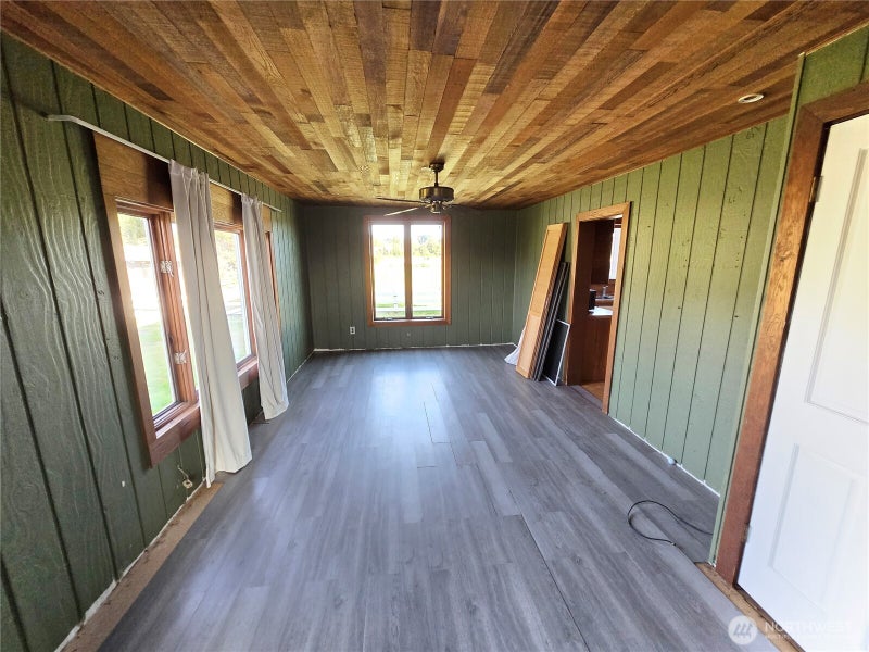 4505 Chuckanut Drive