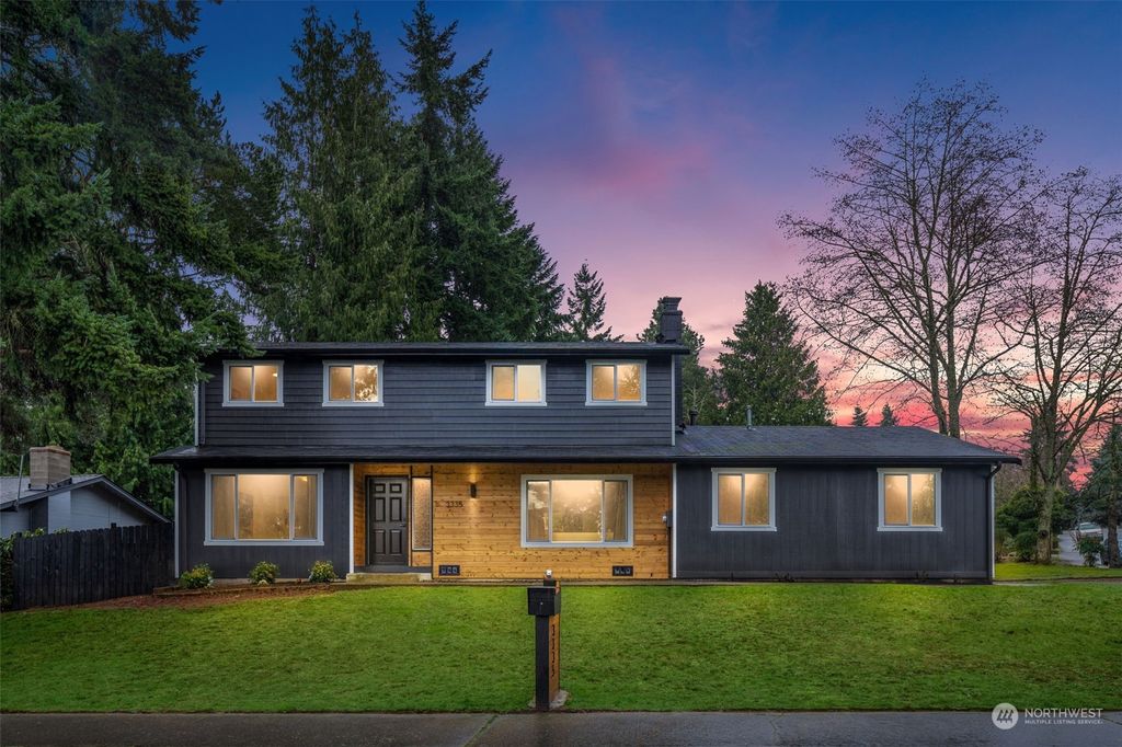 Photo of 3335 SW 329th Street, Federal Way, WA 98023 (MLS # 2194452)