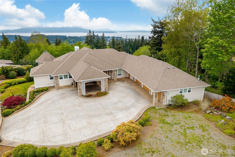 4111 Samish Crest Drive