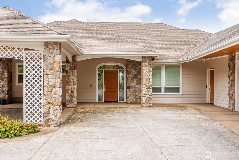 4111 Samish Crest Drive