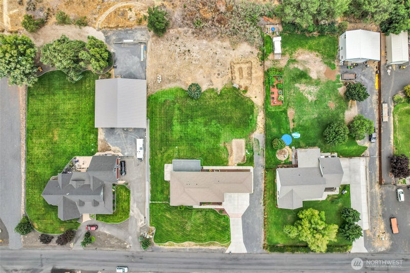 10365 NE Road 5.6