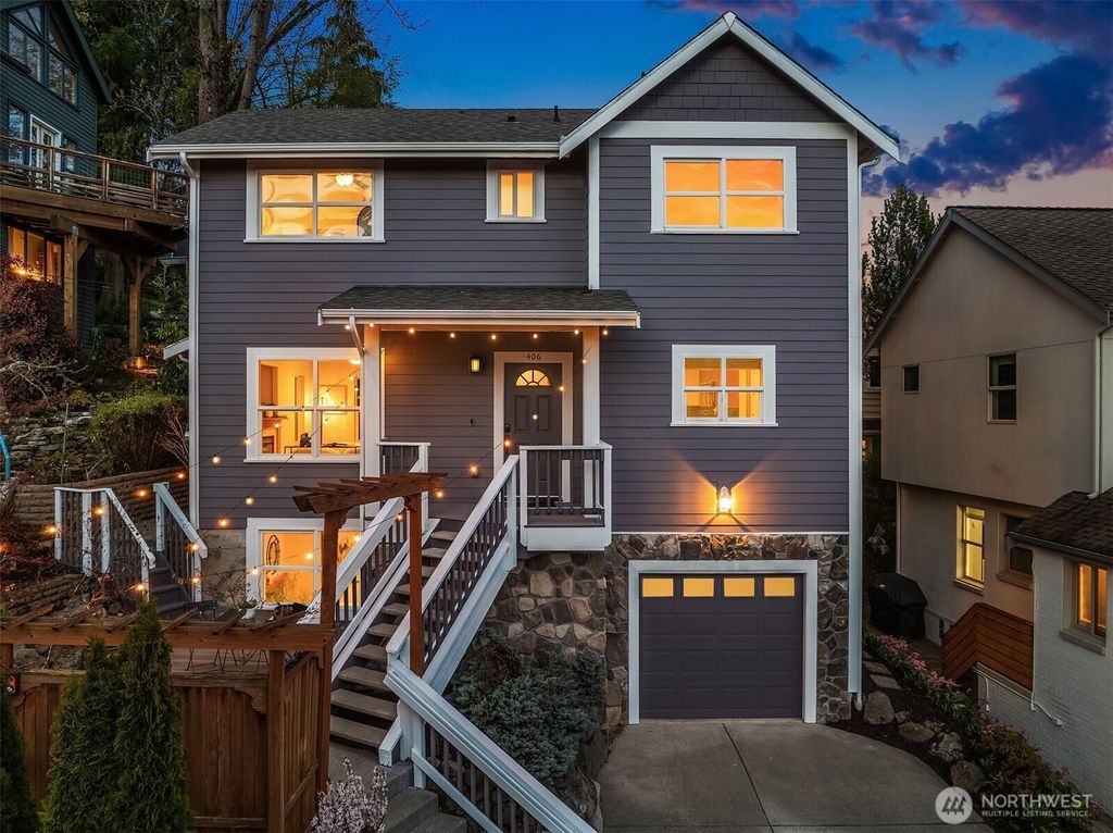 Photo of 406 33rd Avenue, Seattle, WA 98122 (MLS # 2354752)