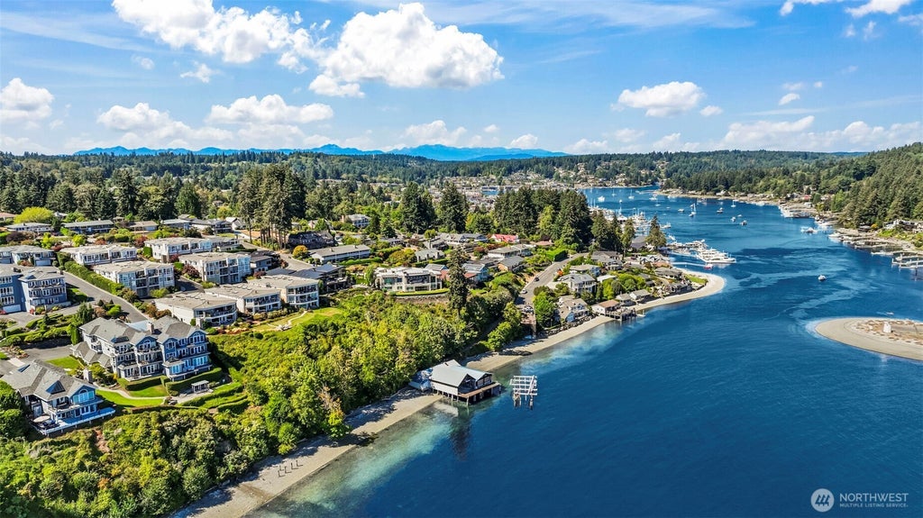 Photo of 7305 Soundview Drive NW #601, Gig Harbor, WA 98335 (MLS # 2564991)