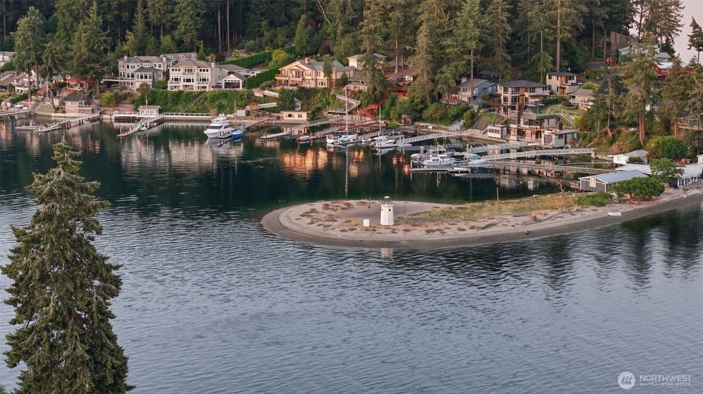 Photo of 7305 Soundview Drive NW #601, Gig Harbor, WA 98335 (MLS # 2564991)