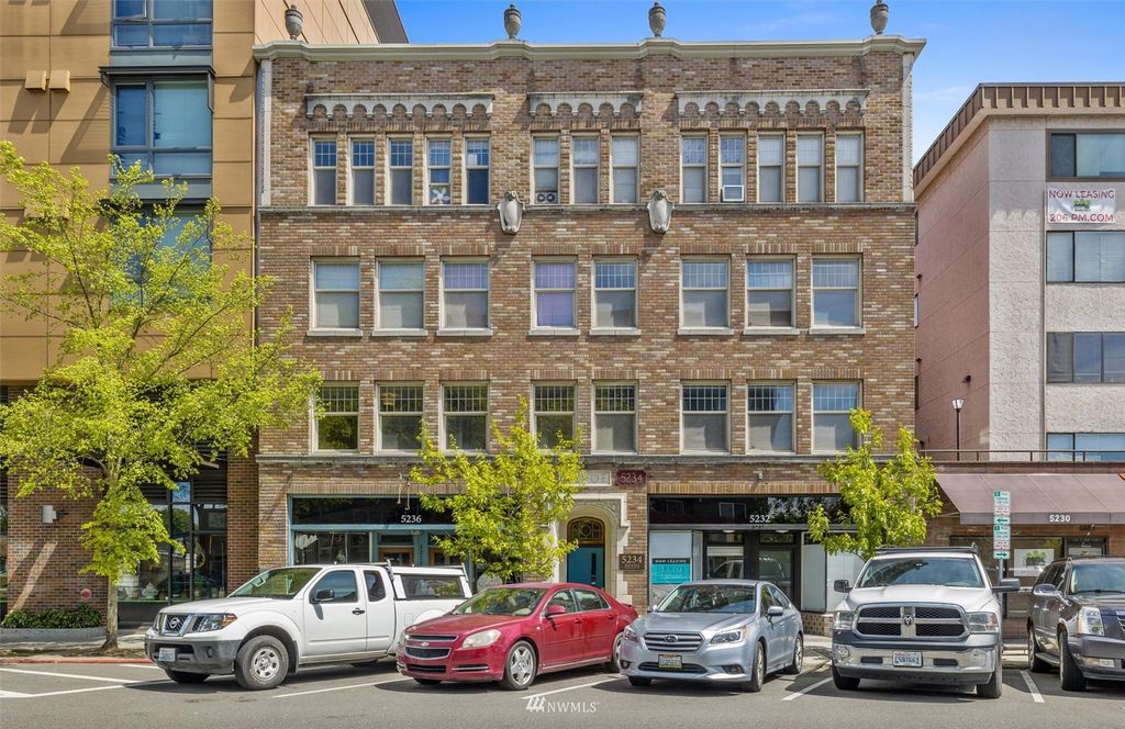 Photo of 5234 University Way Way NE, Seattle, WA 98105 (MLS # 1970616)