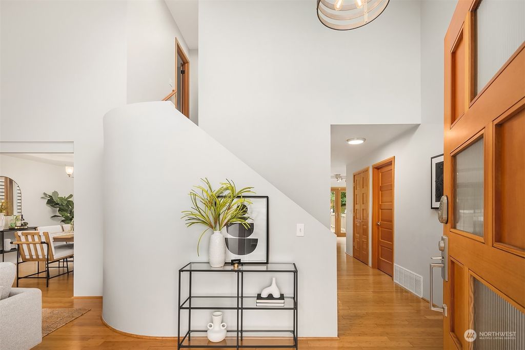 Photo of 7020 168th Street SW, Lynnwood, WA 98037 (MLS # 2295439)