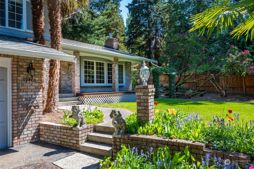 Photo of 19401 88th Avenue W, Edmonds, WA 98026 (MLS # 2238700)