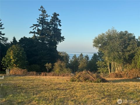 Photo of 0 15 Whalen Drive, Point Roberts, WA 98281 (MLS # 2475018)
