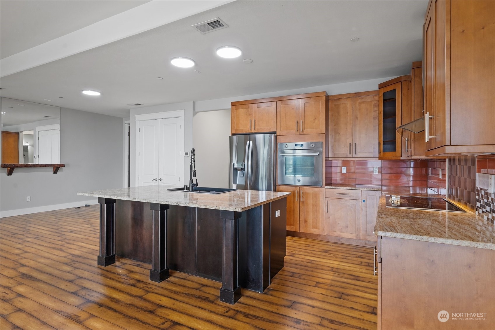 23840 7 Avenue S B101